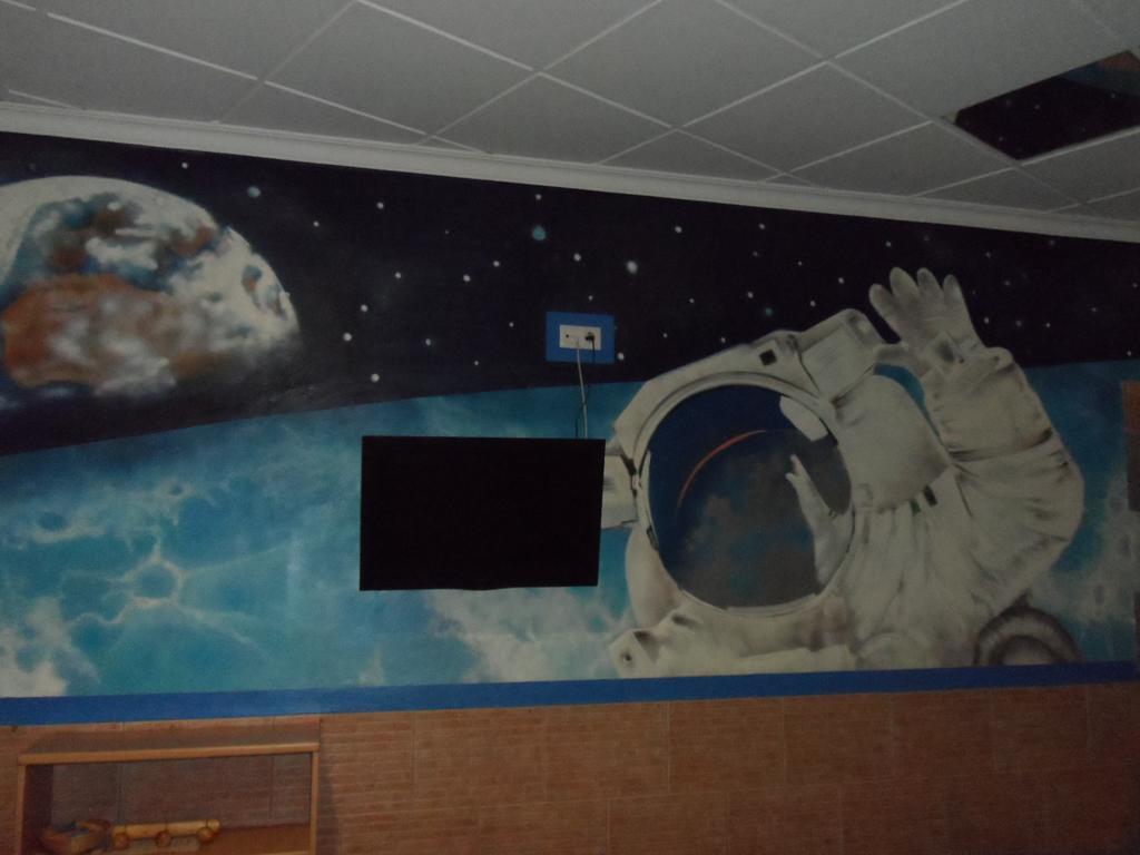 Hostal Via Del Caminante Madrigalejo ภายนอก รูปภาพ