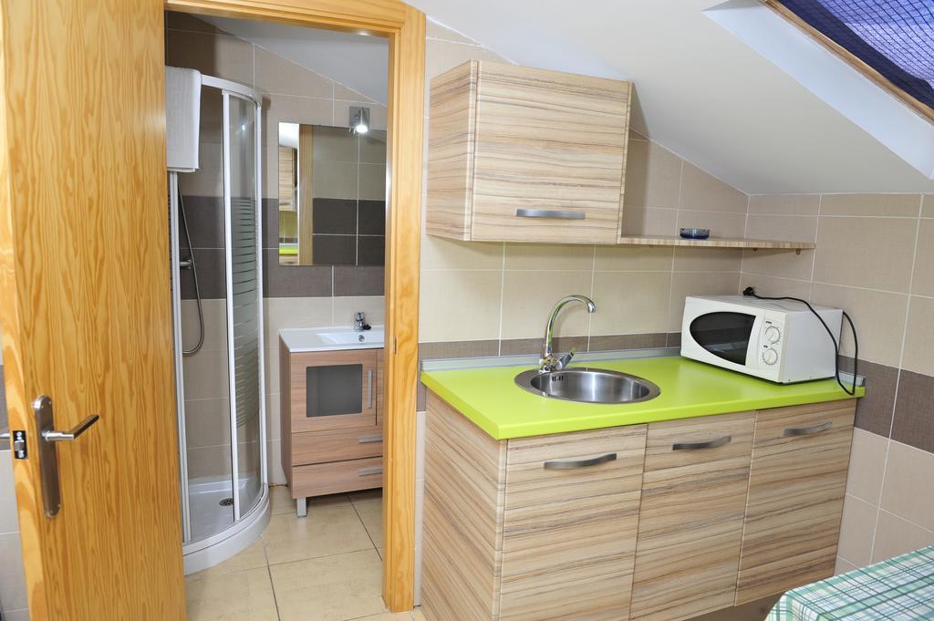 Hostal Via Del Caminante Madrigalejo ภายนอก รูปภาพ